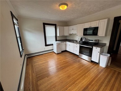 29 Powel Ave, Newport, RI 02840 - photo 3