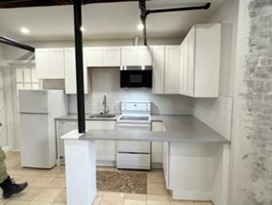 147 Winthrop Rd unit 2, Brookline, MA 02445 - photo 5