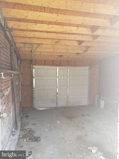 349 W Windsor St, Reading, PA 19601 - photo 6