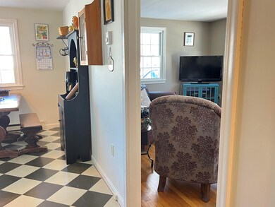 42 Maplewood Cir, Walpole, NH 03608 - photo 7