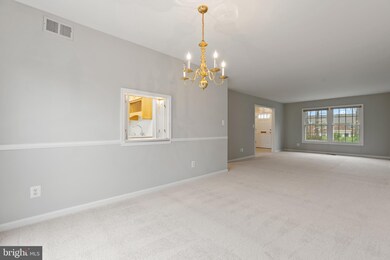 8349 Forrester Blvd, Springfield, VA 22152 - photo 7