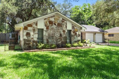 3908 Wickersham St, Bay City, TX 77414 - photo 2