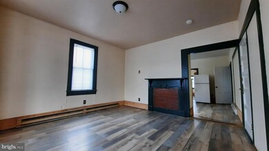 207 Cloud St unit 1, Front Royal, VA 22630 - photo 2