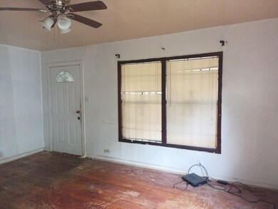 7908 Allwood St, Houston, TX 77016 - photo 3