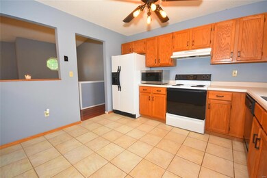 616 Copper Line Rd, Maryville, IL 62062 - photo 7