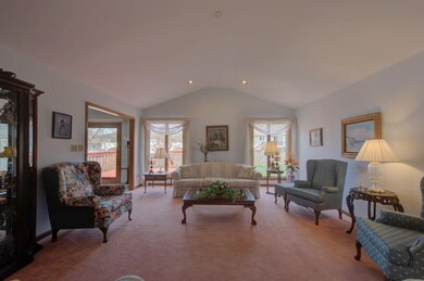 619 N Wren Ln, Griffith, IN 46319 - photo 3