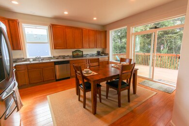 Kitchen/Dining
