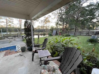 2555 Franciscan Dr, Pensacola, FL 32526 - photo 2