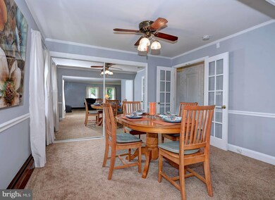 952 Lance Ave, Essex, MD 21221 - photo 6