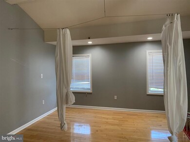1032 Riverside Ave unit 2, Baltimore, MD 21230 - photo 3