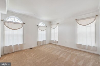 10910 Hackberry Ct, Clinton, MD 20735 - photo 6