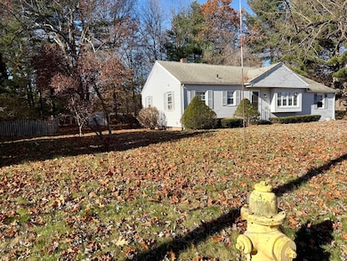 31 Pineywood Rd, Southwick, MA 01077 - photo 2