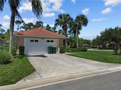 6066 Highwood Park Ct, Naples, FL 34110 - photo 3
