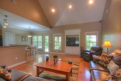 252 Golden Pond Dr, London, KY 40741 - photo 5