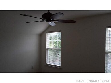 1489 Harpers Inlet Dr, Clover, SC 29710 - photo 7