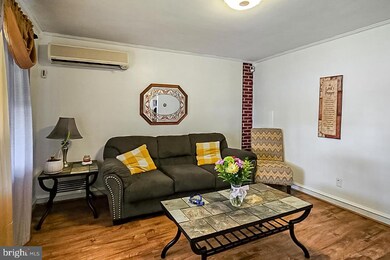 739 Grant St, Hazleton, PA 18201 - photo 7