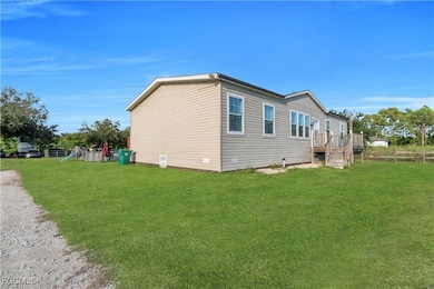 7824 8th Place, Labelle, FL 33935 - photo 5