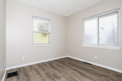 6 bedroom