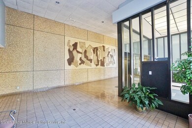 Elmwood Park Condominium II unit 1CC, Staten Island, NY 10314 - photo 4