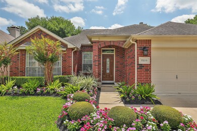 7506 Almond Springs Dr, Houston, TX 77095 - photo 3