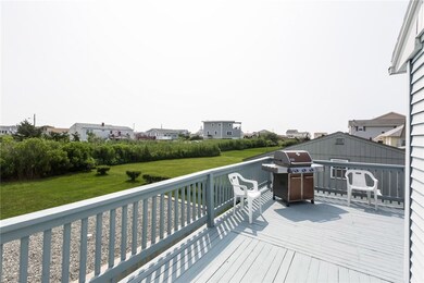 nice backyard - you can see the ocean from the dec