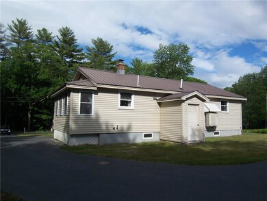 335 Elm St, Mechanic Falls, ME 04256 - photo 4