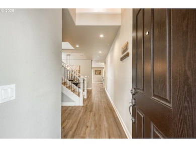 10380 SW Madrid Loop, Wilsonville, OR 97070 - photo 3