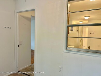 611 Willow St unit C, Lakehurst, NJ 08733 - photo 4