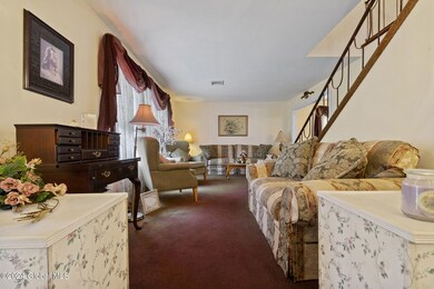 11-web-or-mls-26-old-fort-ave