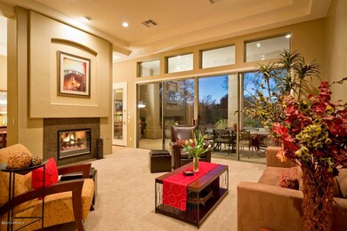 Enjoy Inviting Fireplace w/ Friends