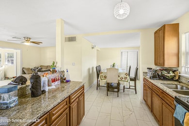 19_1107Bristol208_mls