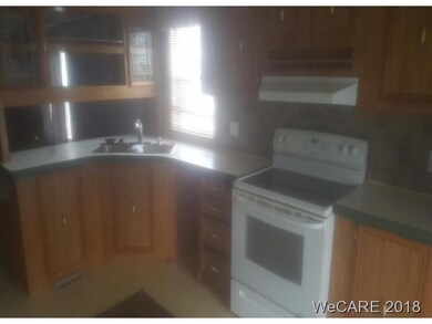 425 Butternut Rd, Lima, OH 45804 - photo 2