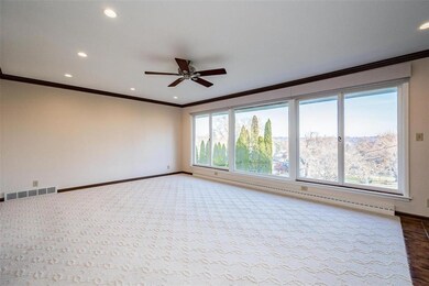 Living Room, main floor