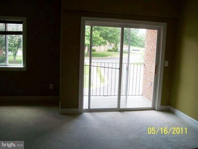 10608 Provincial Dr unit 14, Manassas, VA 20109 - photo 5