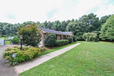 936 Whitten Rd, Anderson, SC 29621 - photo 3