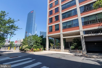 2429 Locust St unit 212, Philadelphia, PA 19103 - photo 2