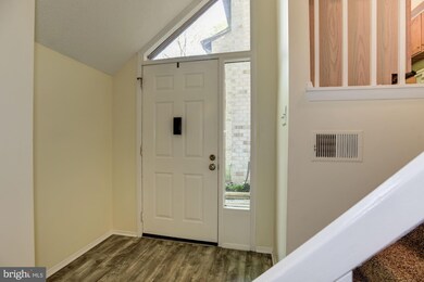 7106 Lasting Light Way, Columbia, MD 21045 - photo 4