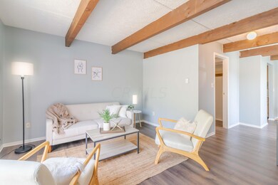 2210 October Ridge Dr unit 2226, Columbus, OH 43223 - photo 5