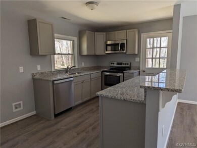 9122 E Patrick Henry Rd, Ashland, VA 23005 - photo 5