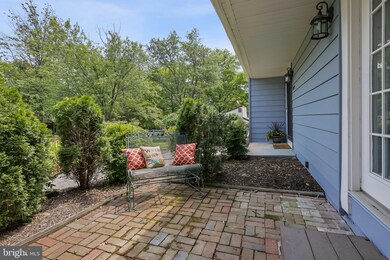 9099 Goldamber Garth, Columbia, MD 21045 - photo 4