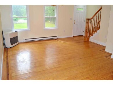 Dining Room. Inlay hardwood floors.