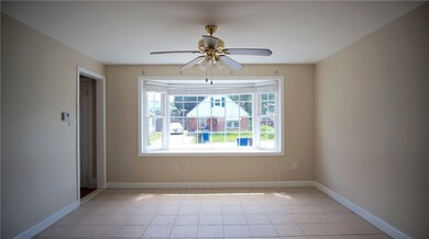 15 Doane St, Cranston, RI 02910 - photo 3