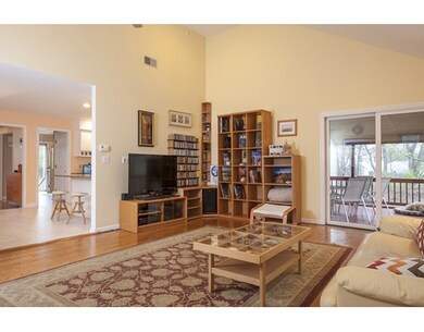 19 Donovan Dr, Framingham, MA 01701 - photo 3