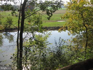 210 Riveredge Dr, Leola, PA 17540 - photo 4