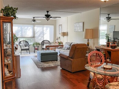 10350 Imperial Point Dr W unit 4, Largo, FL 33774 - photo 3