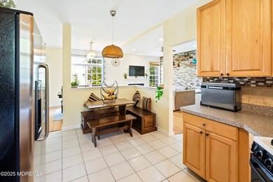 07-Kitchen to Breakfast