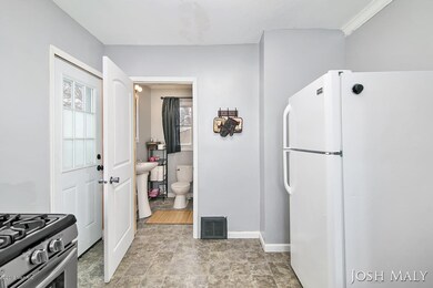 31 Janet St SE, Grand Rapids, MI 49548 - photo 6