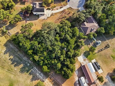 1371 Four Winds Dr, Canyon Lake, TX 78133 - photo 4