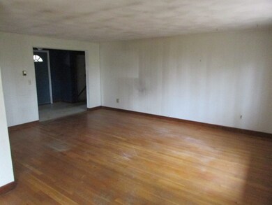 19 Highland St, Milford, MA 01757 - photo 7