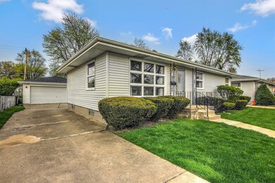 9023 Hess Dr, Highland, IN 46322 - photo 2